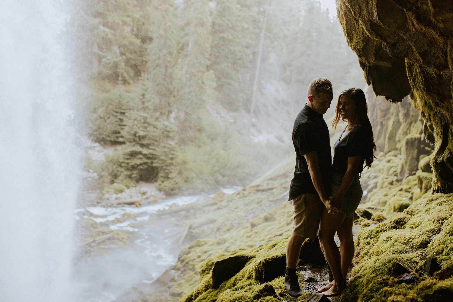 Lethbridge wedding photographer, Alberta wedding photographer, Alberta elopement photographer, Banff wedding photographer, Banff elopement photographer, adventurous photographer, Canada, Alberta, waterfall_3