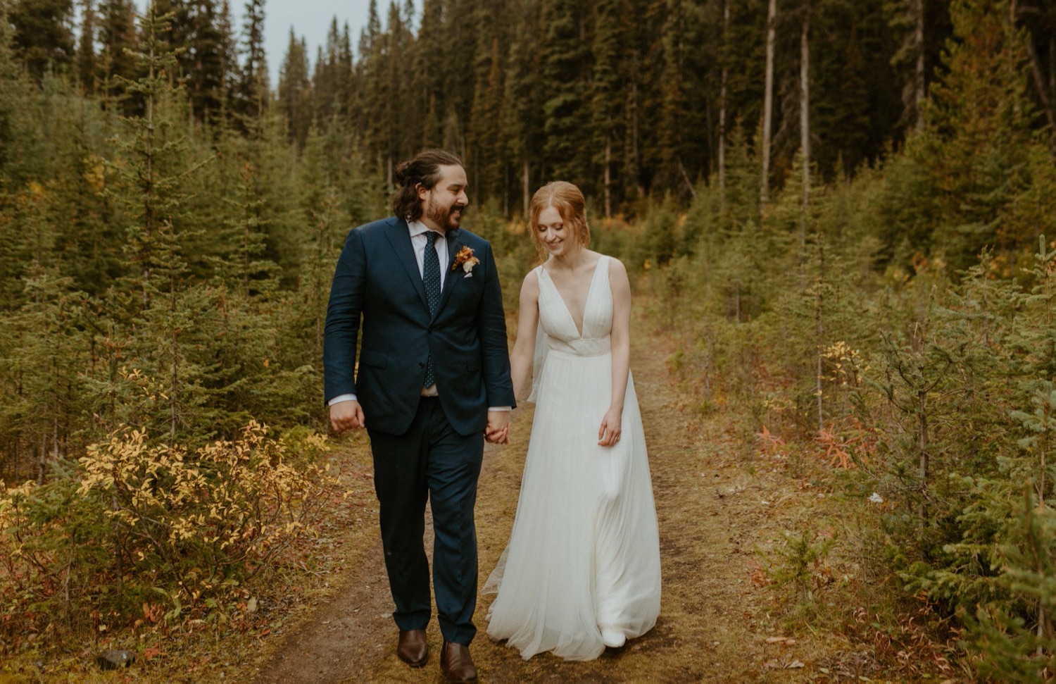 Banff Elopement, Banff Elopement with Family present, Small wedding in Banff, Banff small outdoor wedding, Banff small wedding with friends and family present, how to elope with family present, family elopement, Banff summer elopement, Banff fall wedding, Ceremony in Canmore, Wedding Ceremony at Sprays Lake in Canmore, How to get married in Banff, How to get married in canmore, Banff wedding photographer, Banff Elopement Photographer, Wedding near Banff in Canmore