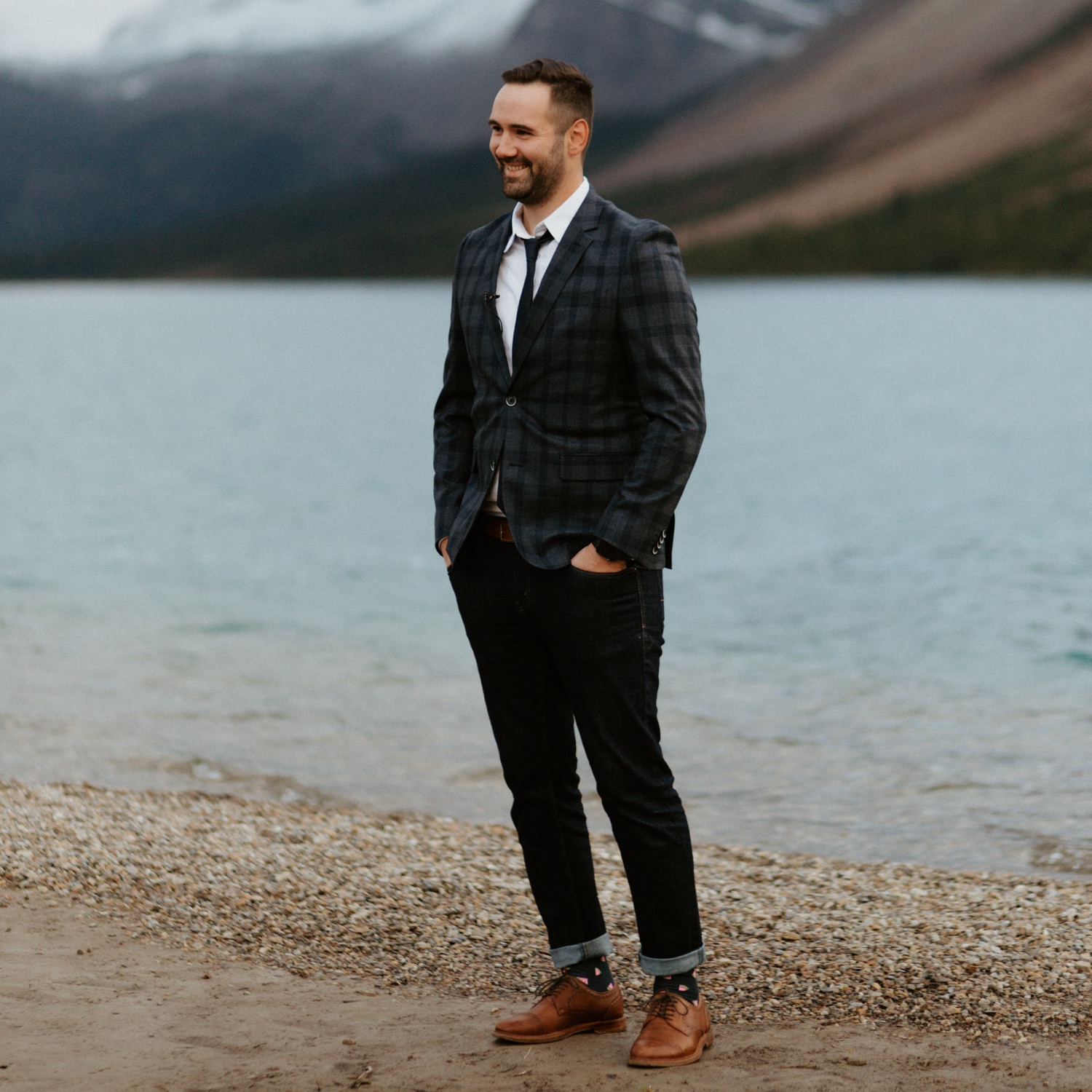 Bow Lake Elopement, Elopement at Bow Lake, Elopement photos at Bow lake, Wedding photos at Bow Lake, Wedding at Bow lake in Banff, Bow lake elopement photographer, bow lake photographer, bow lake, bow lake in banff, bow lake in banff national park, banff national park bow lake, bow lake sunrise elopement, bow lake photos