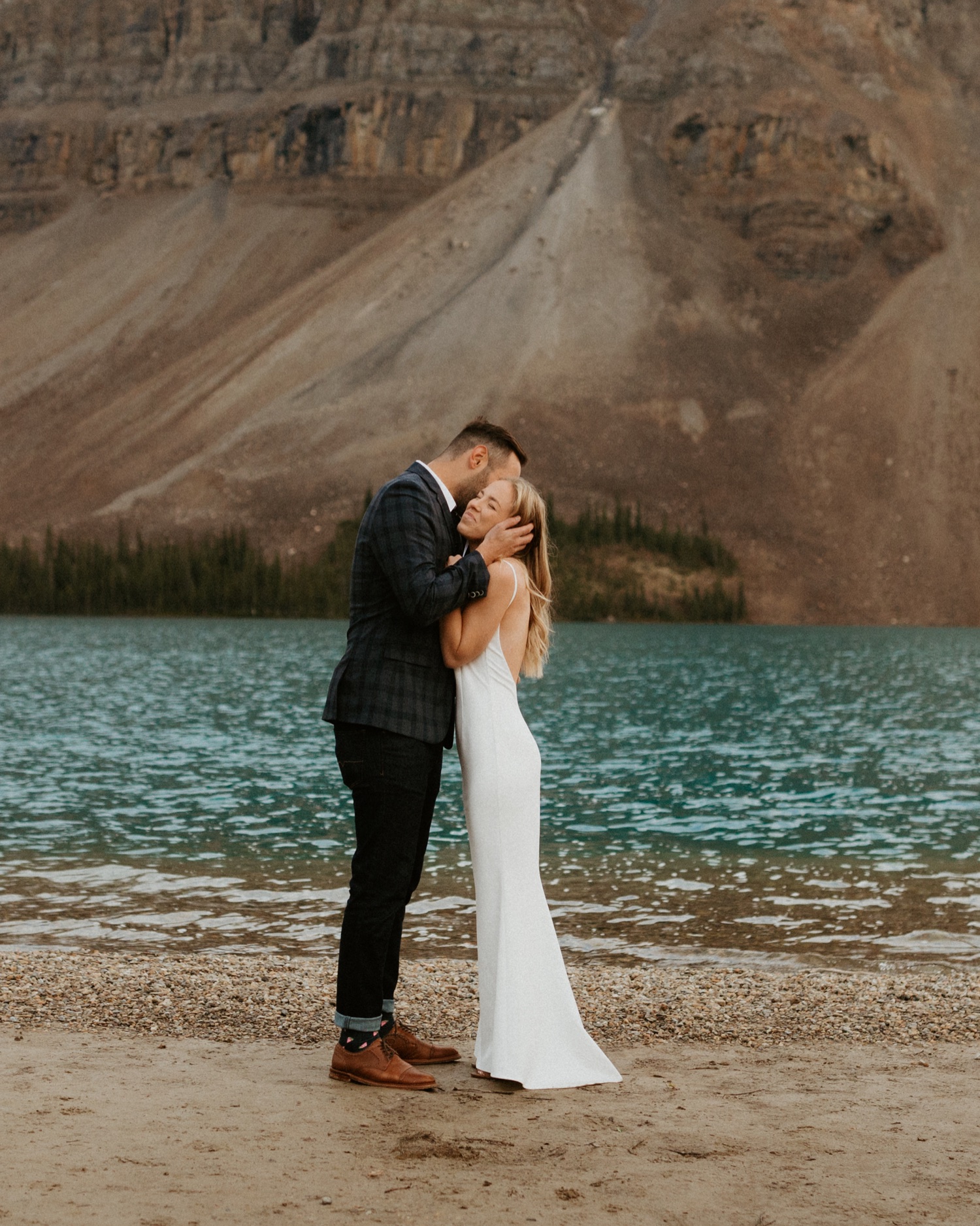 Bow Lake Elopement, Elopement at Bow Lake, Elopement photos at Bow lake, Wedding photos at Bow Lake, Wedding at Bow lake in Banff, Bow lake elopement photographer, bow lake photographer, bow lake, bow lake in banff, bow lake in banff national park, banff national park bow lake, bow lake sunrise elopement, bow lake photos