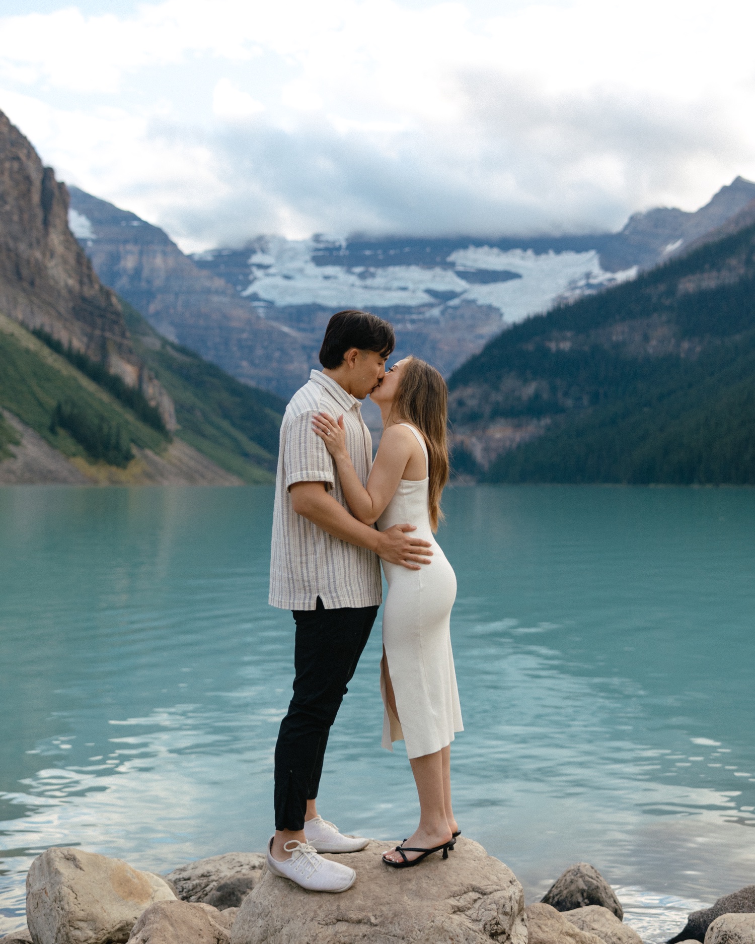 Lake Louise Proposal Photos Banff National Park at Fairmont Château Lake Louise shot by Havilah Heger Photography