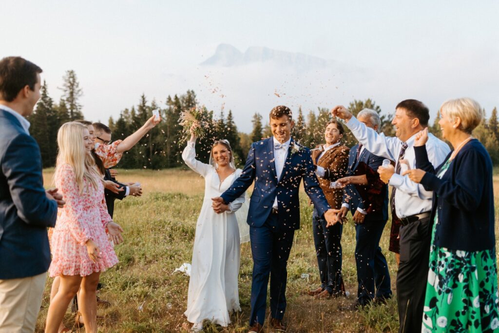 Banff Sunrise Elopement, Banff National Park Sunrise Elopement, Sunrise elopement with friends and family in Banff, sunrise elopement photos in Banff, Outdoor elopement photos in Banff during sunrise, Banff Sunrise Elopement Photography